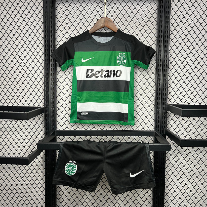Conjunto infantil Local verde/branco/preto 24/25