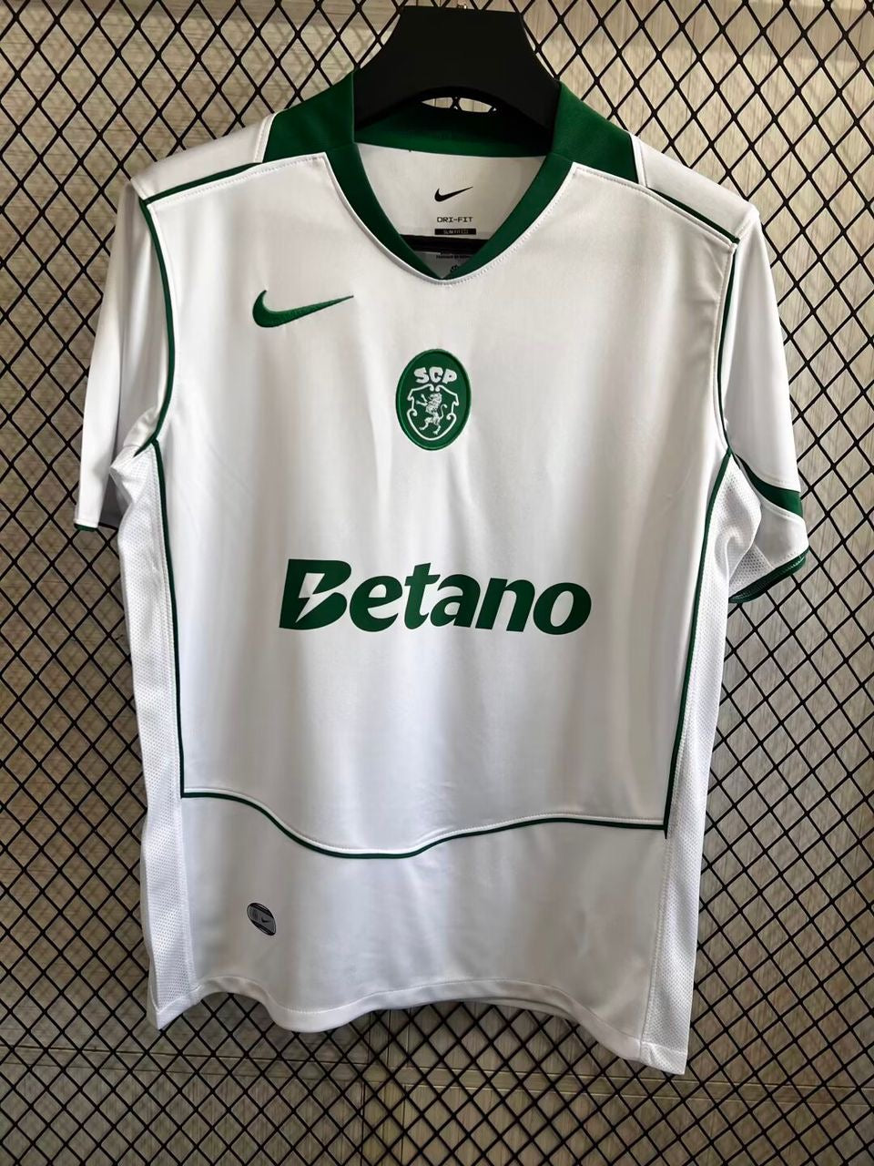 Camisola TOTAL 90 branca simbolo stromp 25/26