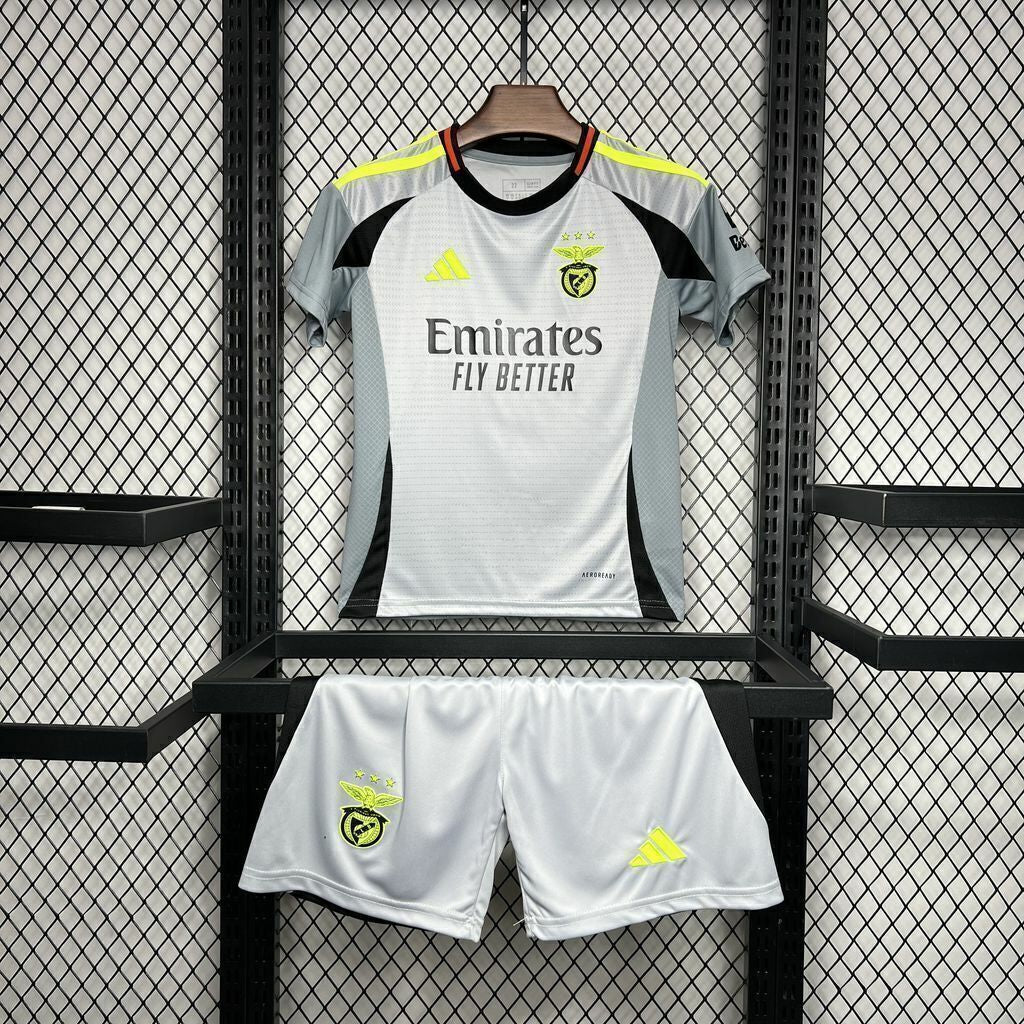 Conjunto infantil Tercera equipamento 24/25 cinza