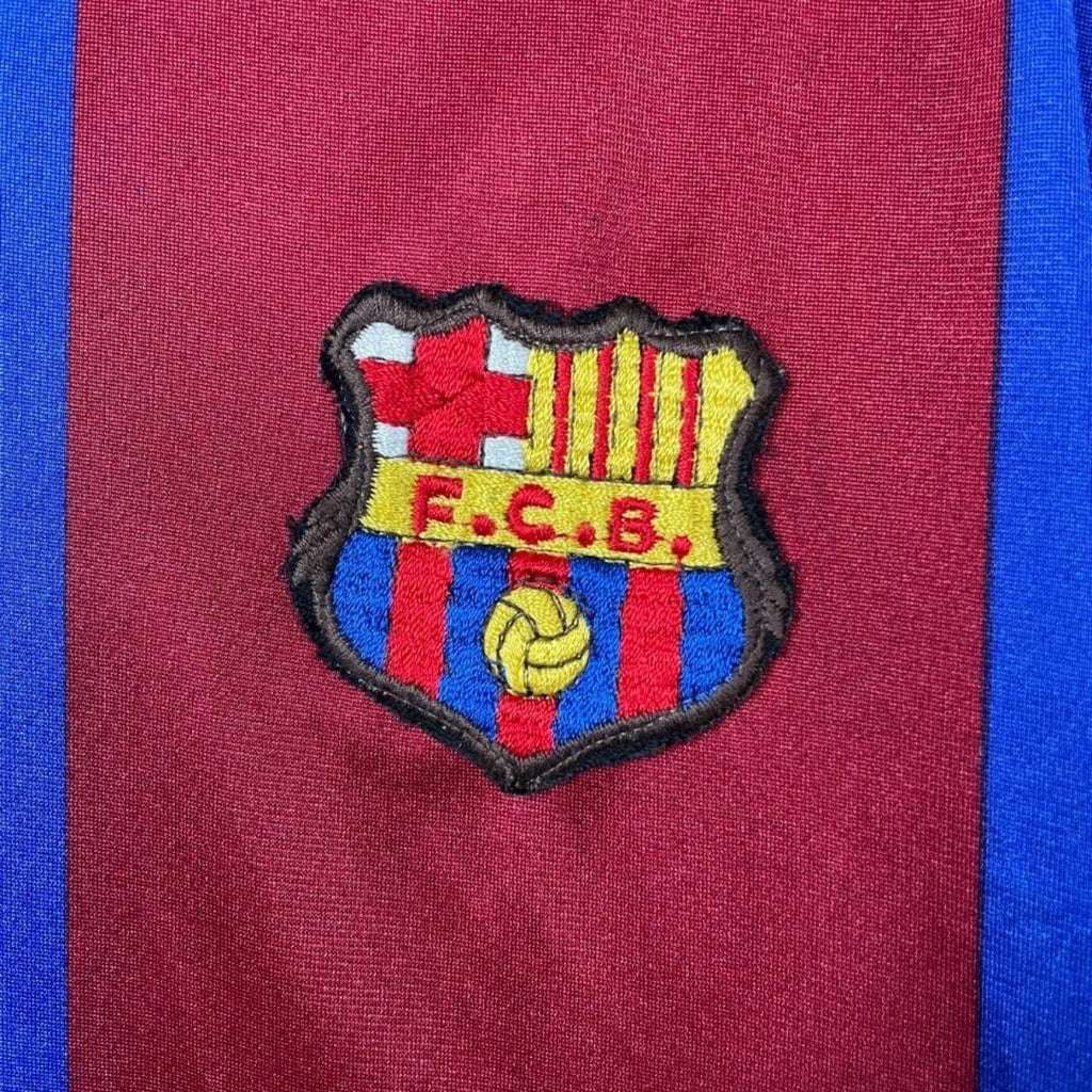 Barcelona Local 82/83