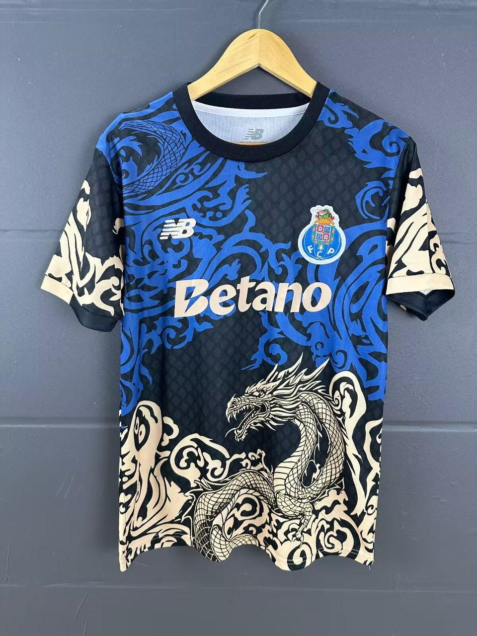Camisola FCP concept dragão azul 25/26 - exclusiva