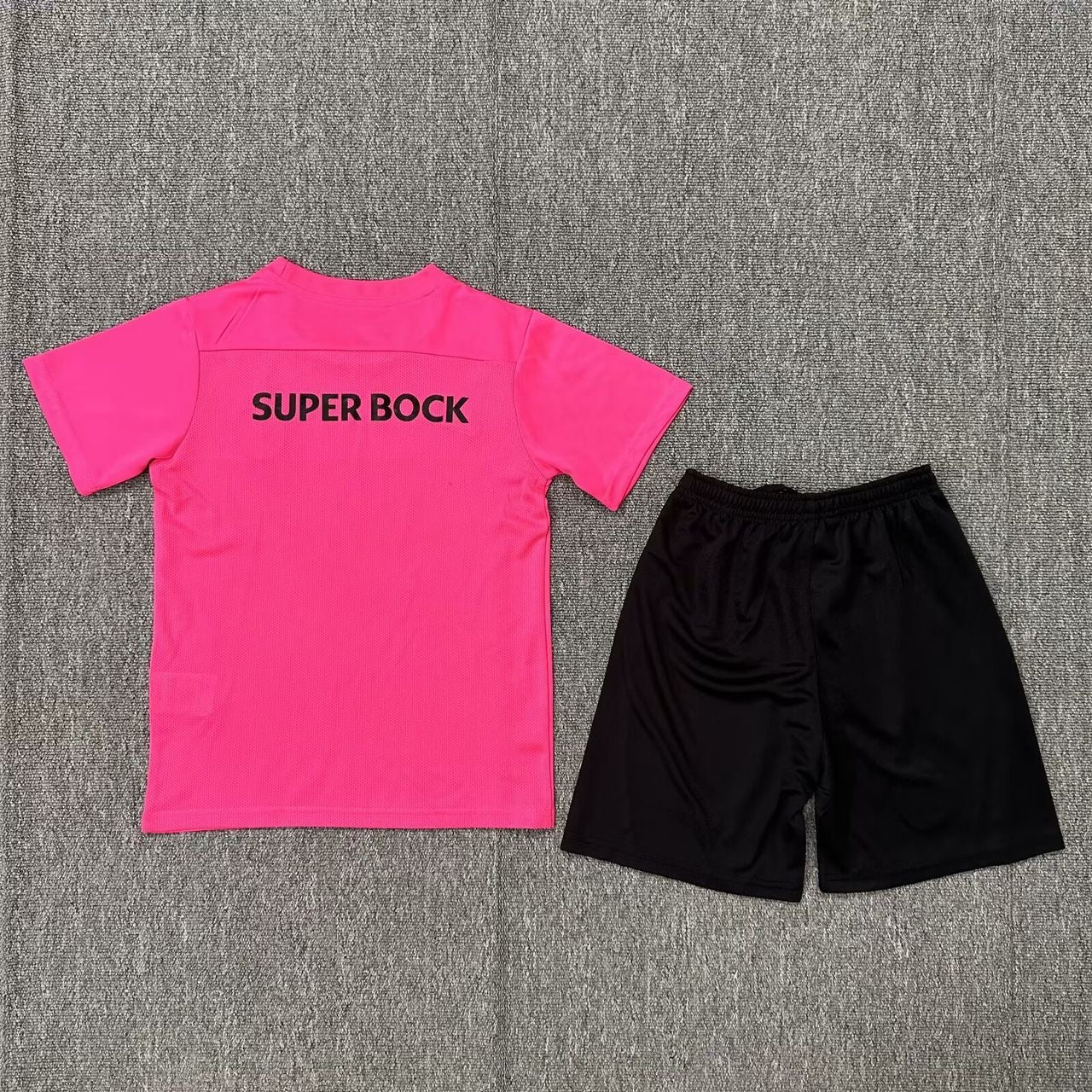 Conjunto infantil OCTOBER PINK 24/25