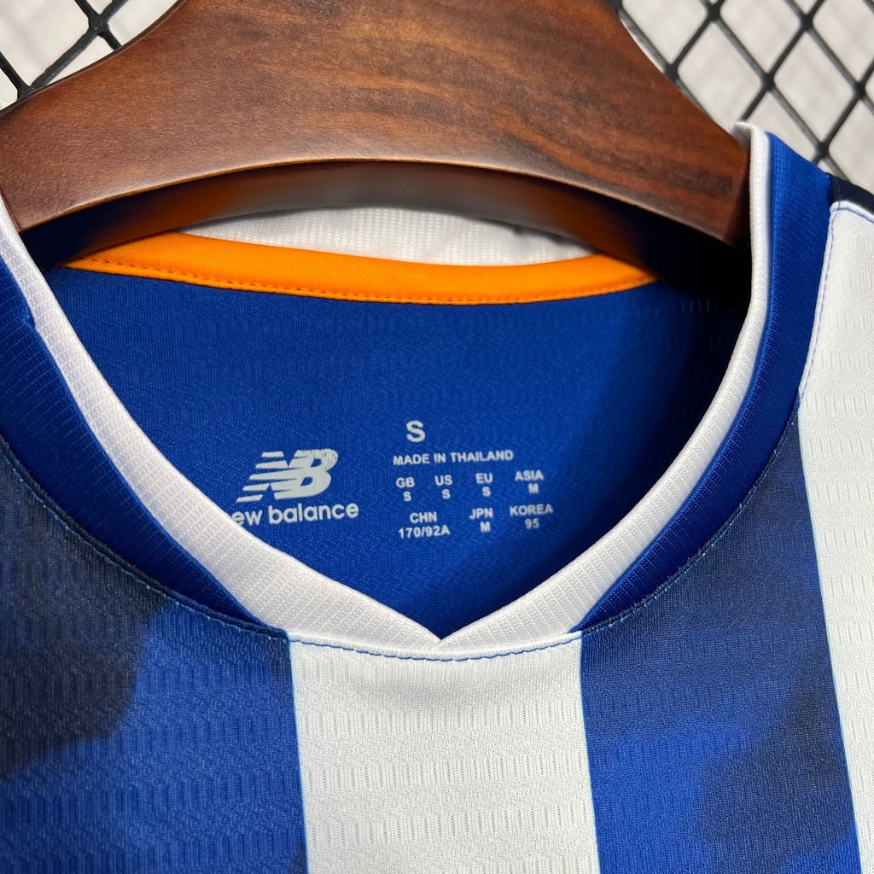 Camisola primeiro equipamento azul/branco 24/25