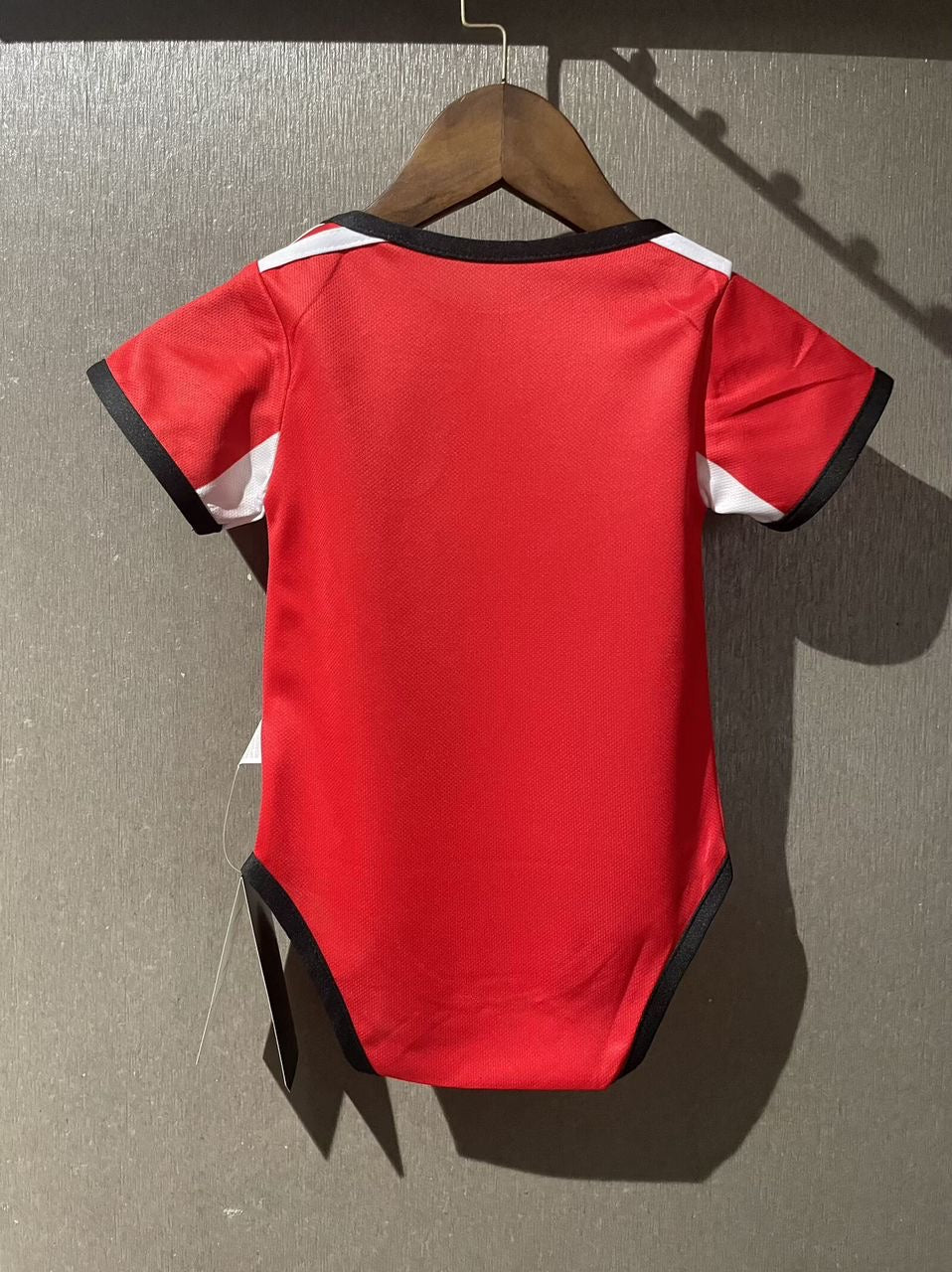 Body bebé SLB vermelha - 25/26