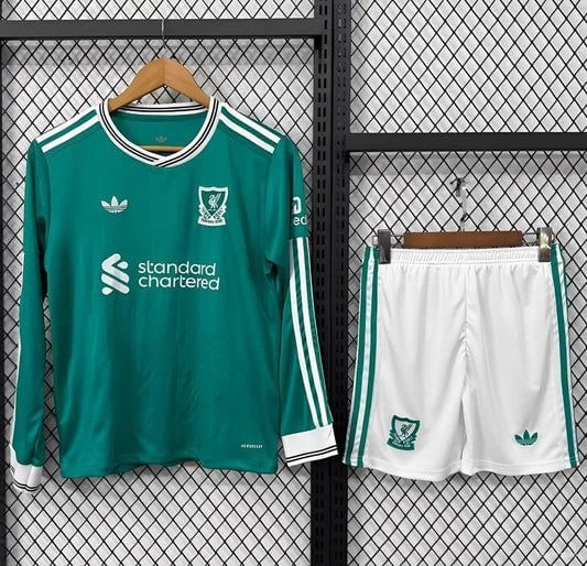 Kit de Liverpool para niños