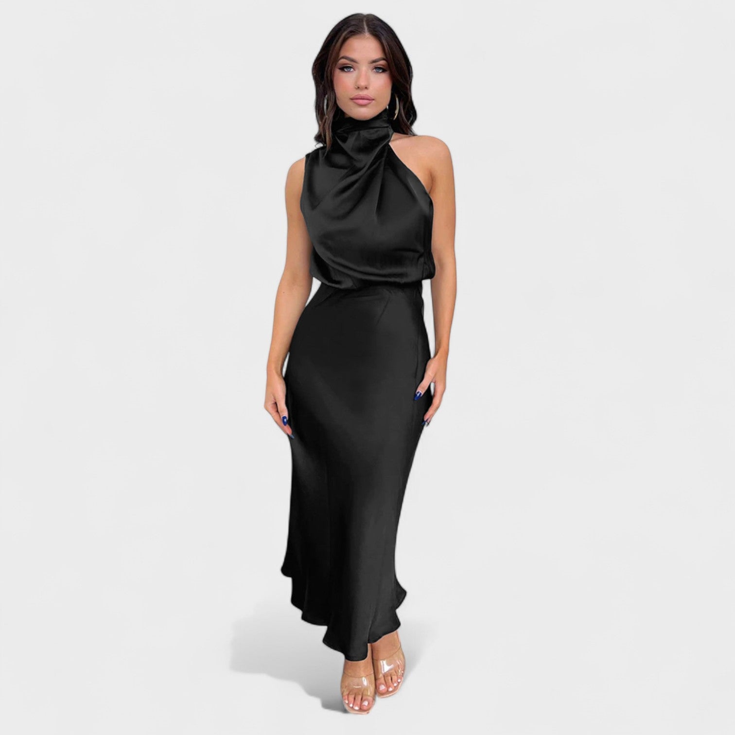 Albína - Saténová elegancia