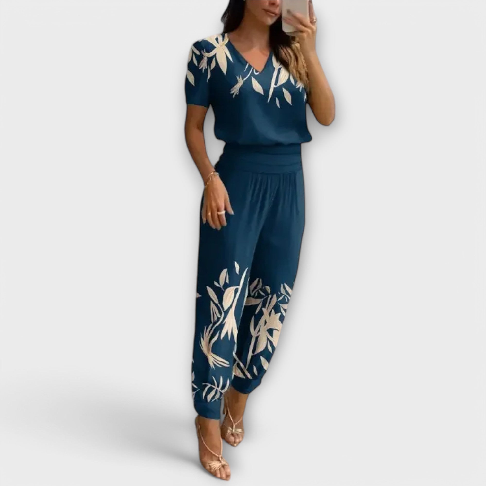 Irena - Elegantný Komplet Sveter a Nohavice