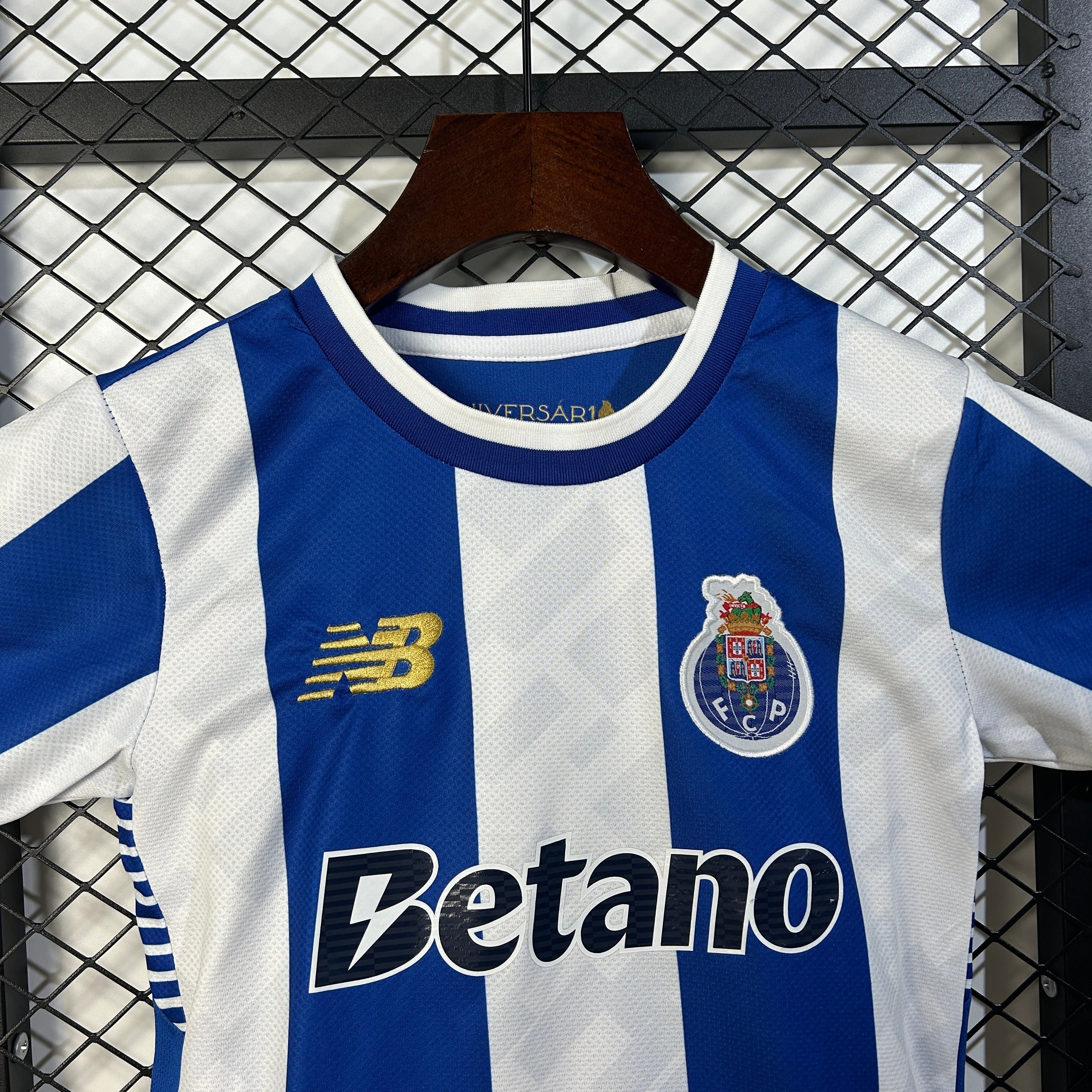 Conjunto infantil Local azul e branco 25/26